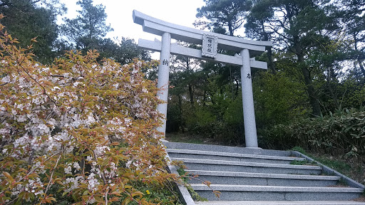 権現社鳥居