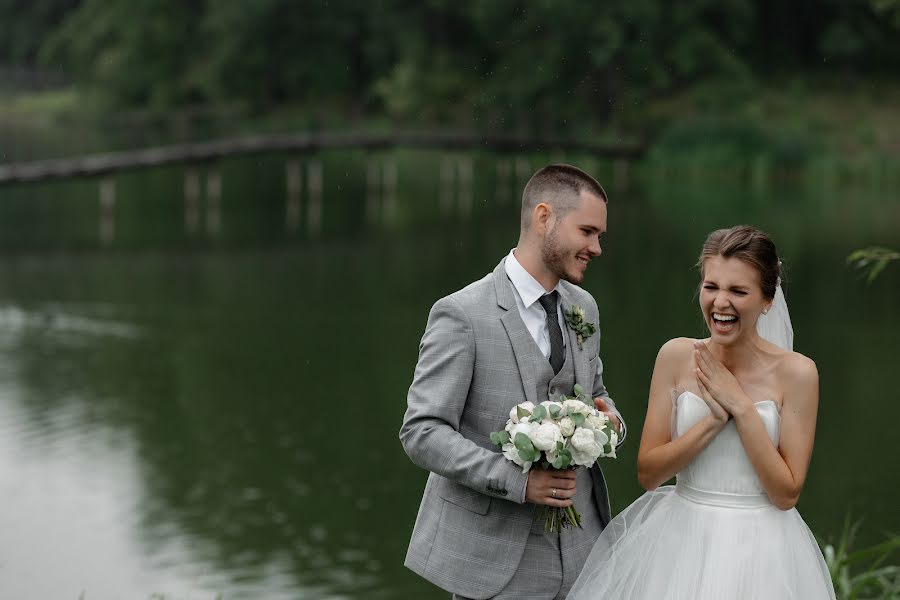 Fotógrafo de casamento Denis Lapin (denlapin). Foto de 14 de agosto 2021