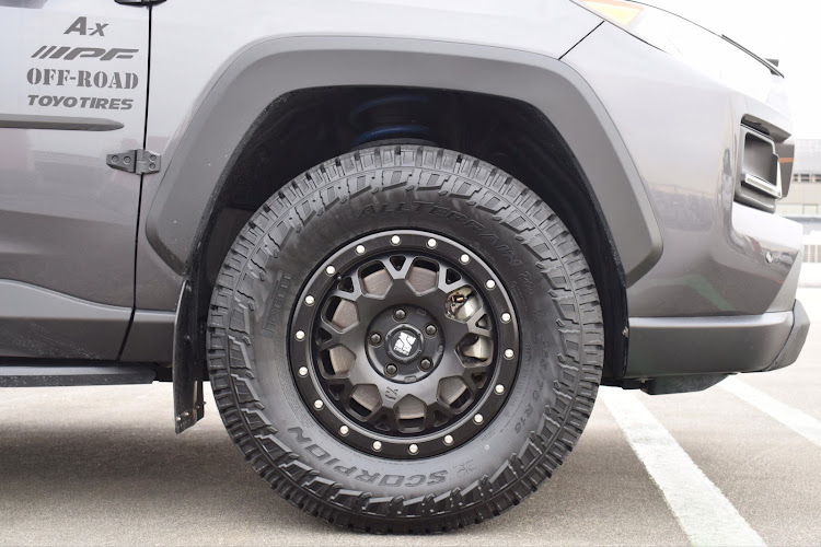 RAV4の265/70r16・PIRELLI SCORPION ALLTERRAIN plus・インナー干渉・インナー加工・ピレリスコーピオンオールテレーンプラスに関するカスタム事例の投稿画像4枚目