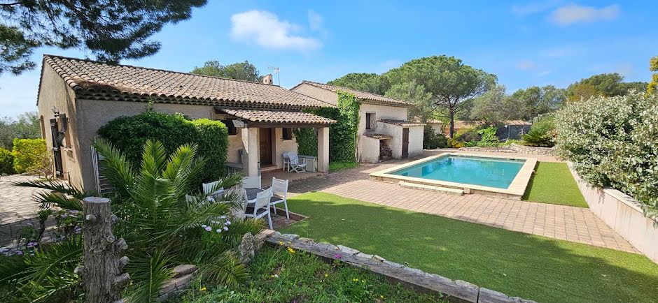 Vente maison 7 pièces 190 m² à Frejus (83600), 665 000 €