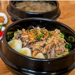 Batchoy Special Soup with Rice & Pop