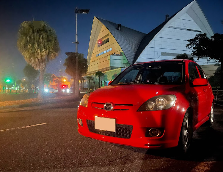デミオのMAZDA・夜ドライブ・ネオンな感じに関するカスタム事例の投稿画像1枚目