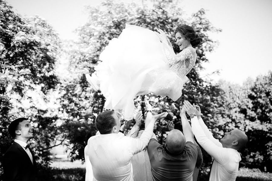 Fotógrafo de bodas Dmitriy Kuzko (mitka). Foto del 12 de junio 2019