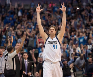 🎥 Dallas brengt eerbetoon aan Dirk Nowitzki en klopt Golden State, ook Milwaukee gaat onderuit