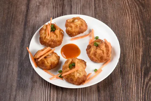 Veg Fried Momos [5 Pieces]