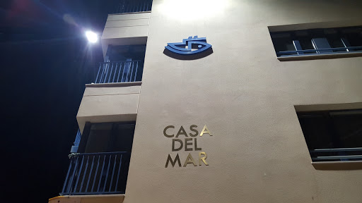 Casa Del Mar