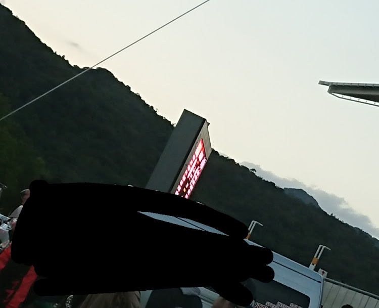 ストリームの山口市内・維新百年記念公園・西松屋に関するカスタム事例の投稿画像1枚目