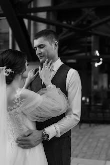 結婚式の写真家Elena Aza (azalenaa)。2023 10月16日の写真