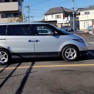 エリシオン RR1