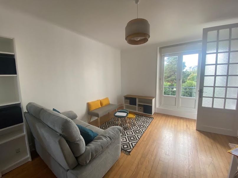 Location meublée appartement 3 pièces 52 m² à Brest (29200), 690 €