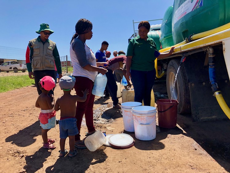 Rain falls — but not enough to end water rationing in Makhanda - TimesLIVE