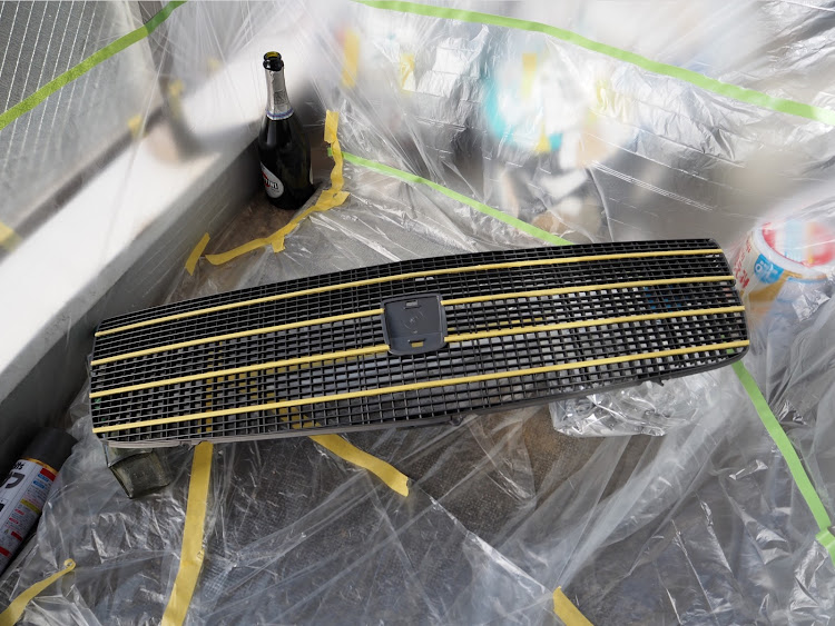 センチュリーのセンチュリー・GZG50・自家塗装缶スプレー・DIY・謹賀新年2025に関するカスタム事例の投稿画像3枚目