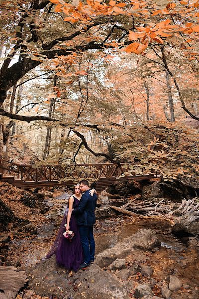 Fotógrafo de casamento Sveta Sukhoverkhova (svetasu). Foto de 20 de fevereiro 2020