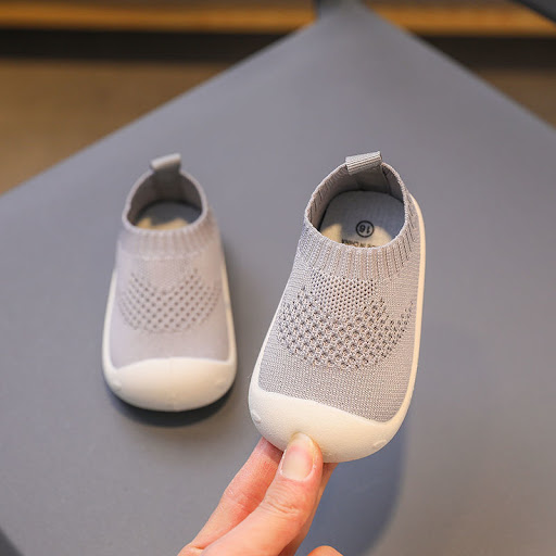 Title 4, Soft sole baby toddler shoes for indoor use, pe...