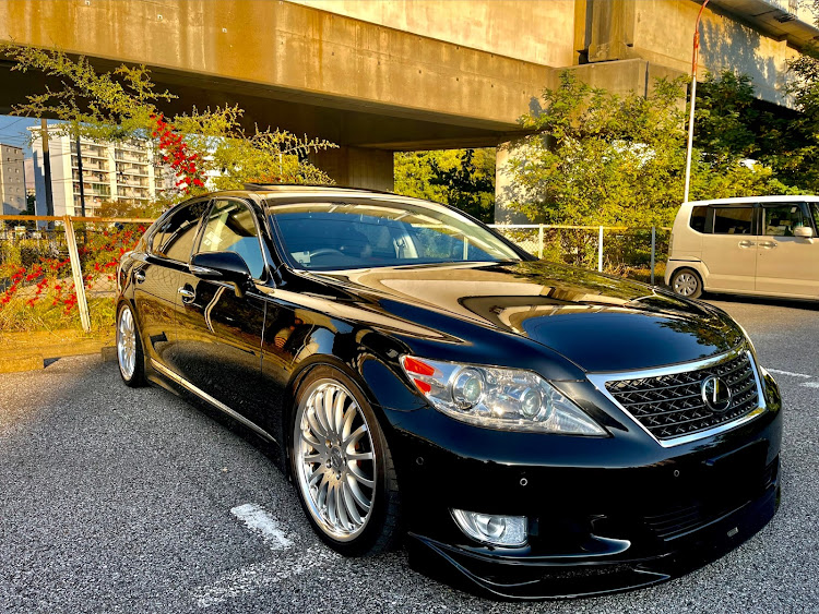 LSのls460szに関するカスタム事例の投稿画像1枚目