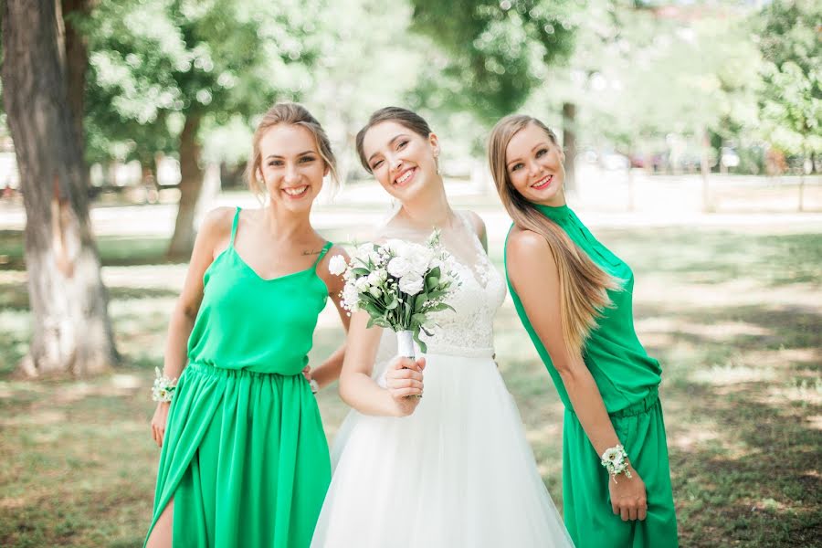 Fotógrafo de casamento Daria Summers (maiornykova). Foto de 11 de agosto 2017