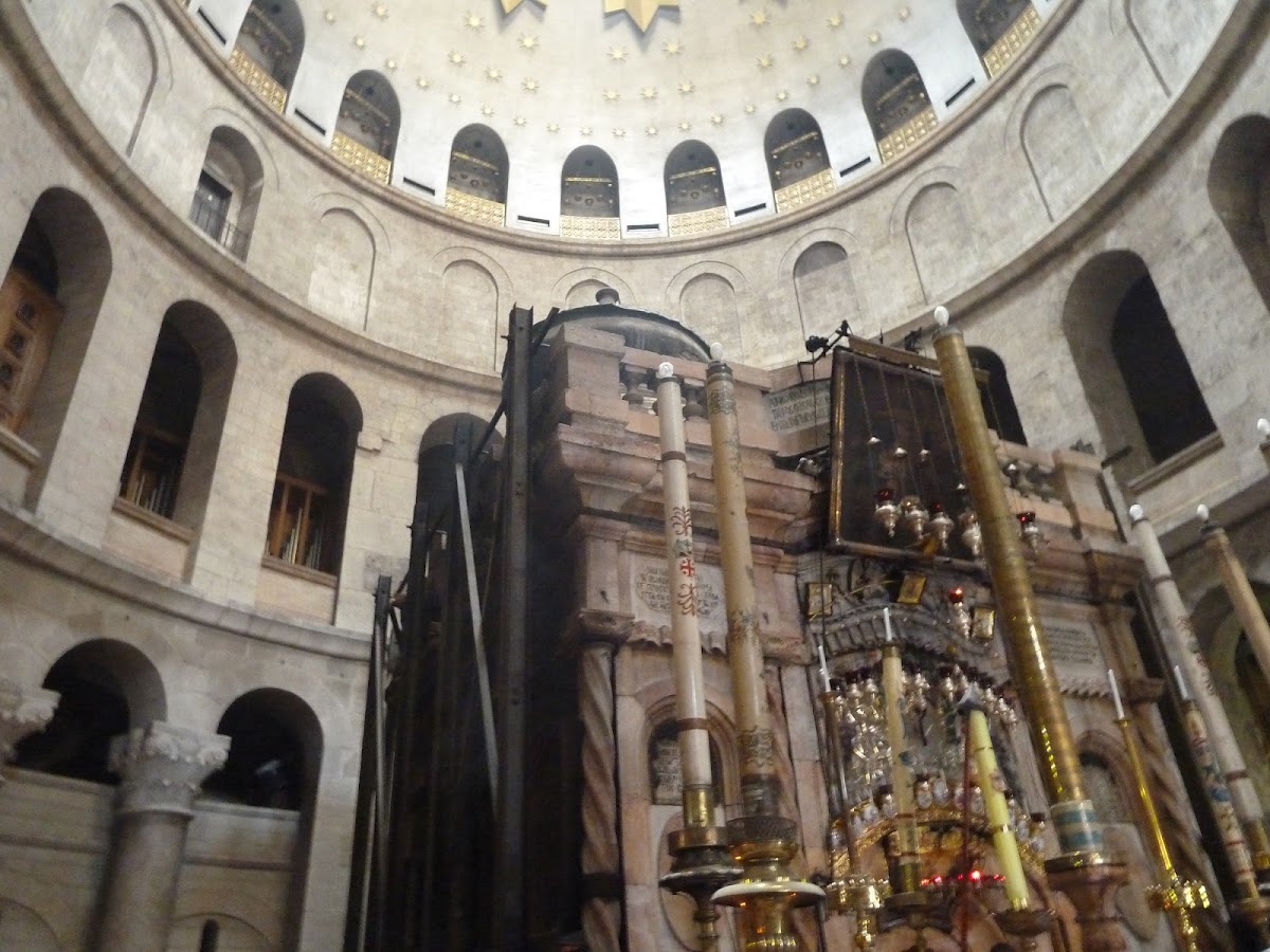 Station 14—Jesus Laid in the Tomb (Traditional Via Dolorosa)