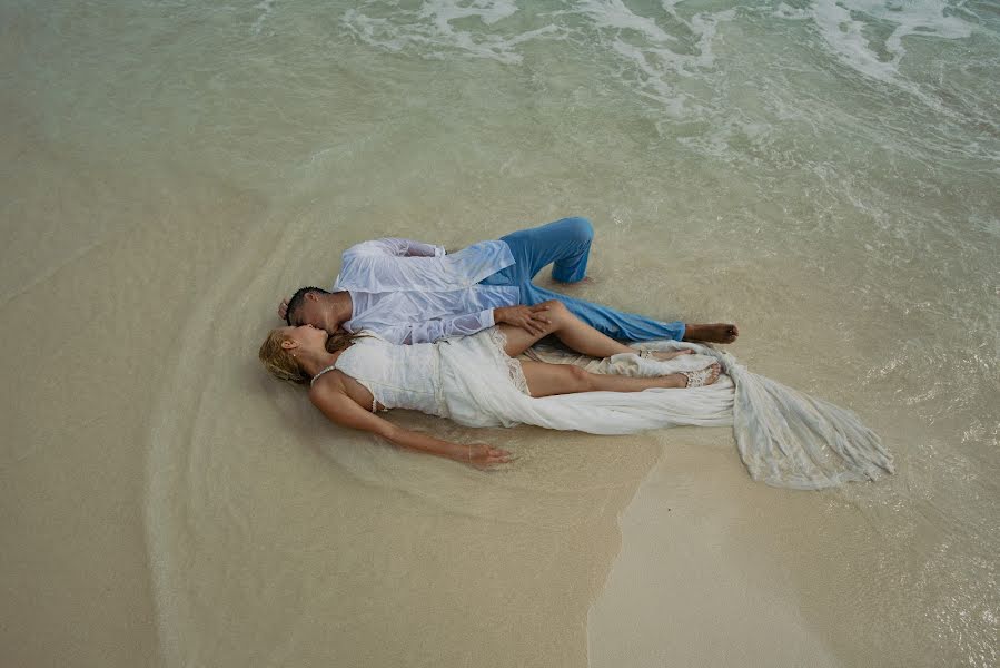 Fotografo di matrimoni Alexandro Pérez Pinzón (pinzon). Foto del 2 luglio 2017