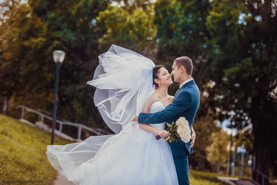 Fotógrafo de casamento Sergey Shavin (goodcat88). Foto de 30 de agosto 2015