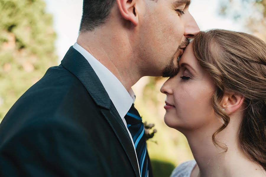 Fotógrafo de casamento Daniella Menyhárt (danahartphoto). Foto de 1 de dezembro 2019