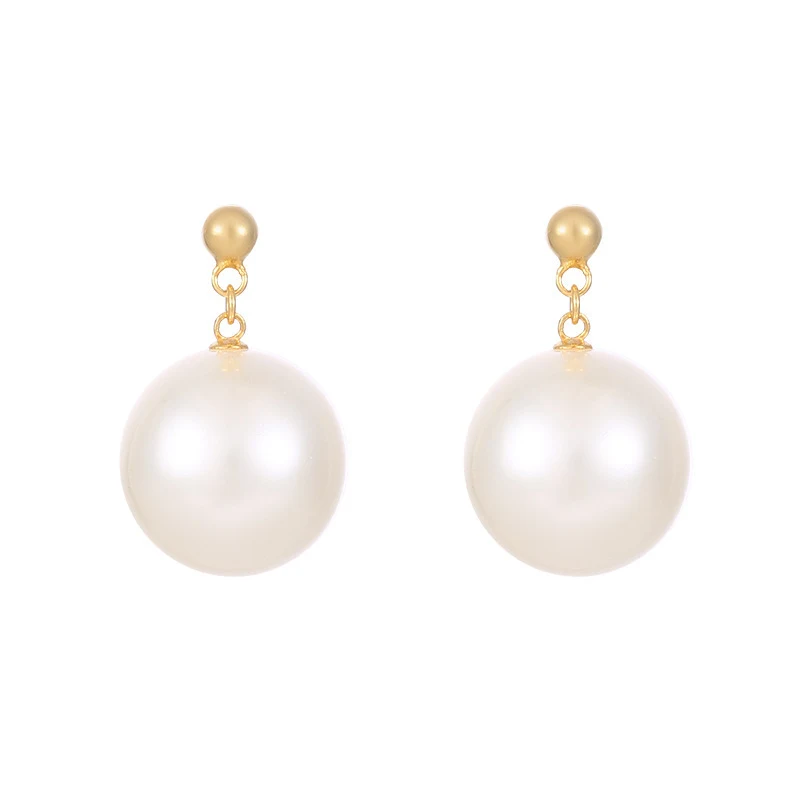 Brincos de pérola simples Niche para mulheres. Elegância discreta para uso diário, trabalho ou eventos especiais. Um clássico atemporal e um presente perfeito.