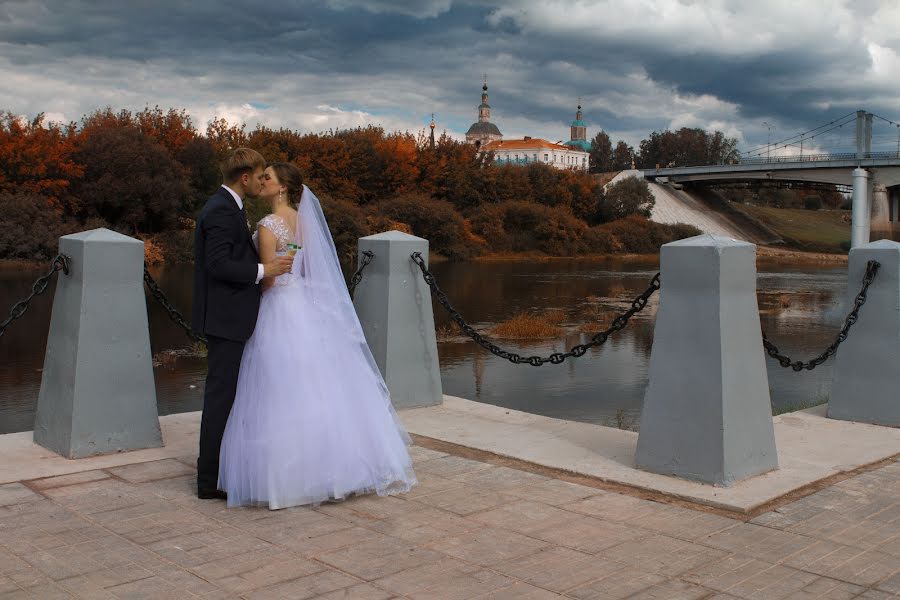 結婚式の写真家Aleksandr Shemyatenkov (ffokys)。2014 11月10日の写真