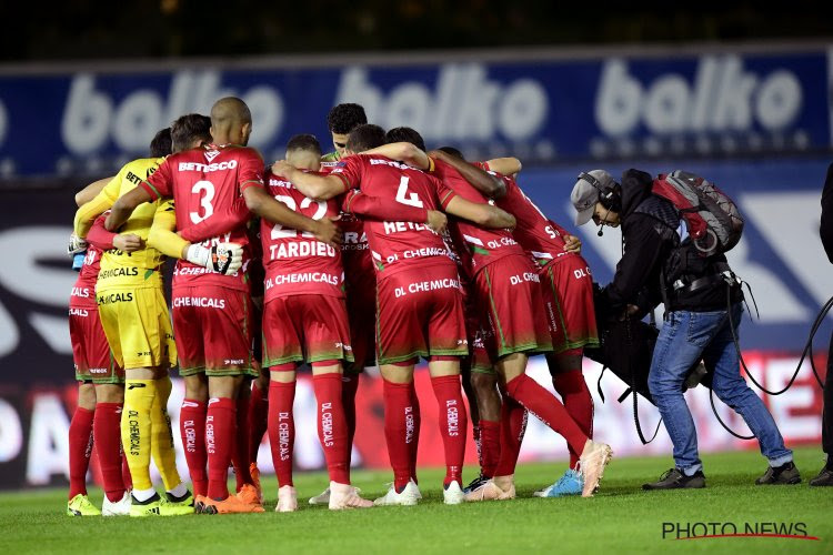 Les fans de Zulte Waregem en ont marre : ils menacent d'un boycott et sont allés à la confrontation avec leurs joueurs