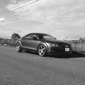 TT クーペ 2.0TFSI