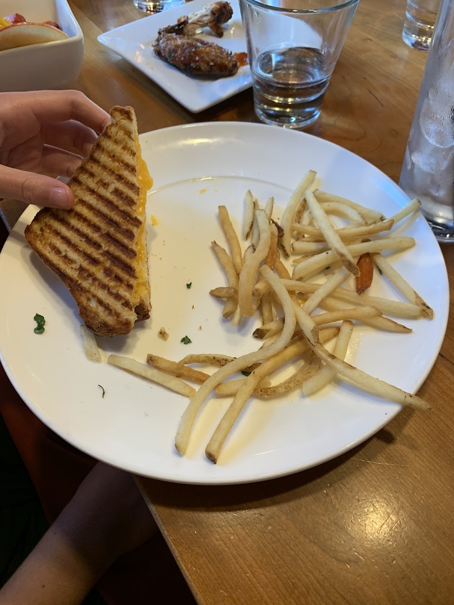 Gluten-Free Fries at Acova