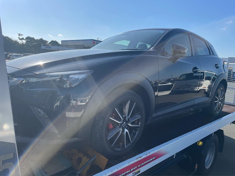 エルフトラックの代車・お仕事・買取屋・クレーム修理・早よ帰ってきておくれに関するカスタム事例の投稿画像5枚目