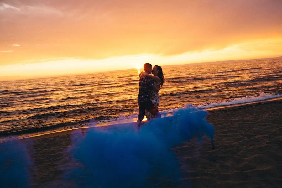 Fotografo di matrimoni Olesya Brezhneva (brezhnevaolesya). Foto del 20 luglio 2019