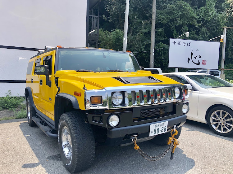 H2のHUMMER H2・HUMMER・中華そば 心・ラーメンジャー・昼前には完売に関するカスタム事例の投稿画像3枚目