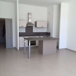 appartement à Fontvieille (13)