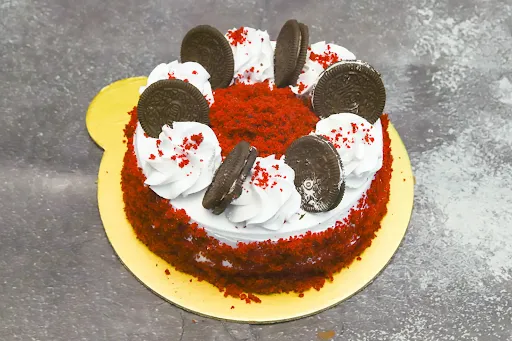 Oreo Red Velvet Cake