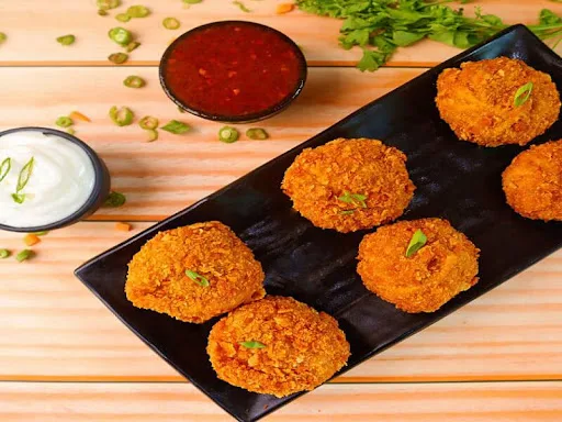 Veg Kurkure Momos