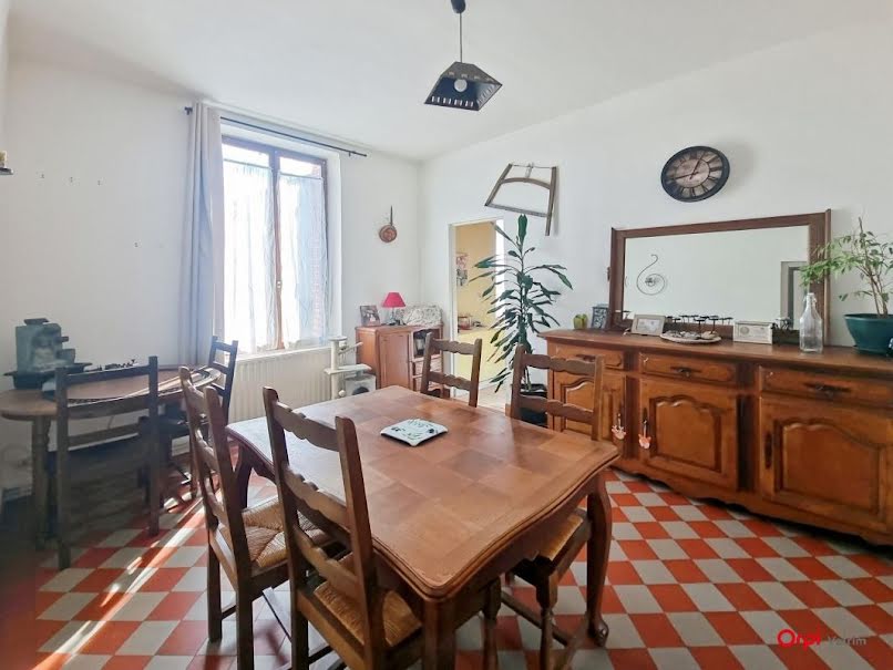 Vente maison 4 pièces 95 m² à Angerville (91670), 150 000 €