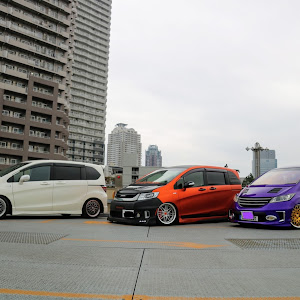 フリード GP3