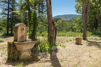 maison à Grambois (84)