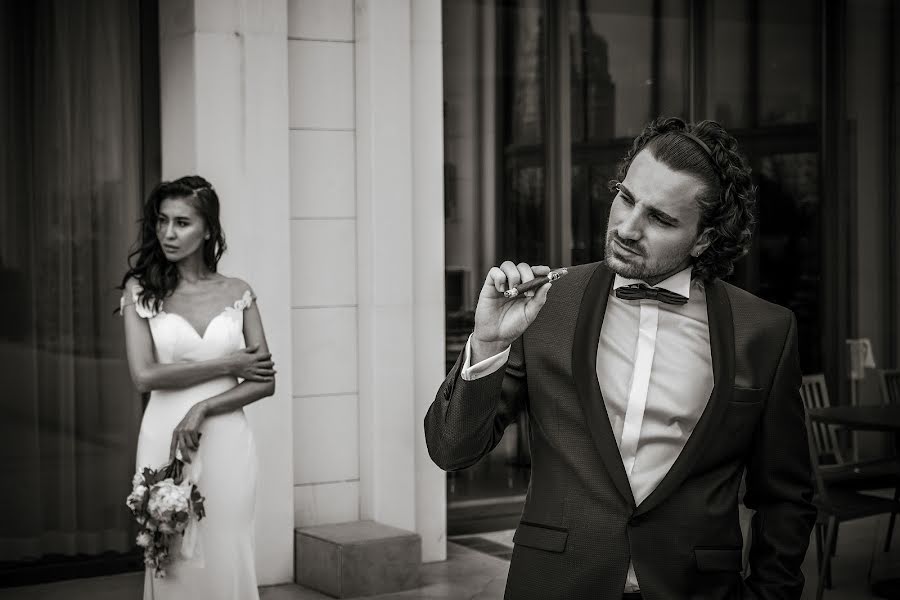 Fotografo di matrimoni Alex Panchev (panchev). Foto del 16 ottobre 2019