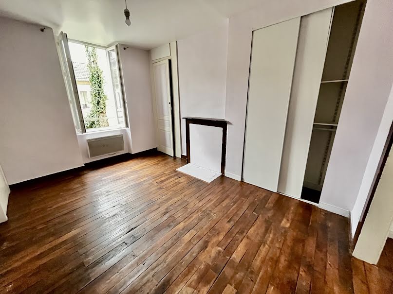 Location  appartement 3 pièces 65 m² à Limoges (87000), 630 €