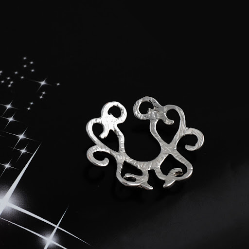 Title 4, Flower shaped rodless non perforated fake breas...