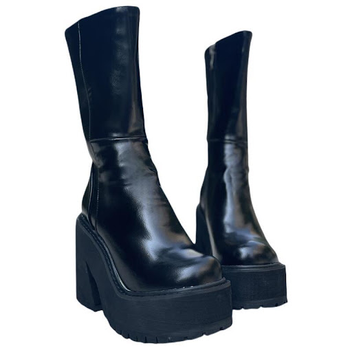 Title 2, Womens Platform Round Toe Side Zip Low Boots. ...