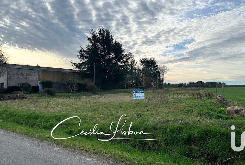  Vente Terrain à bâtir - 2 520m² à Bazoches-sur-le-Betz (45210) 