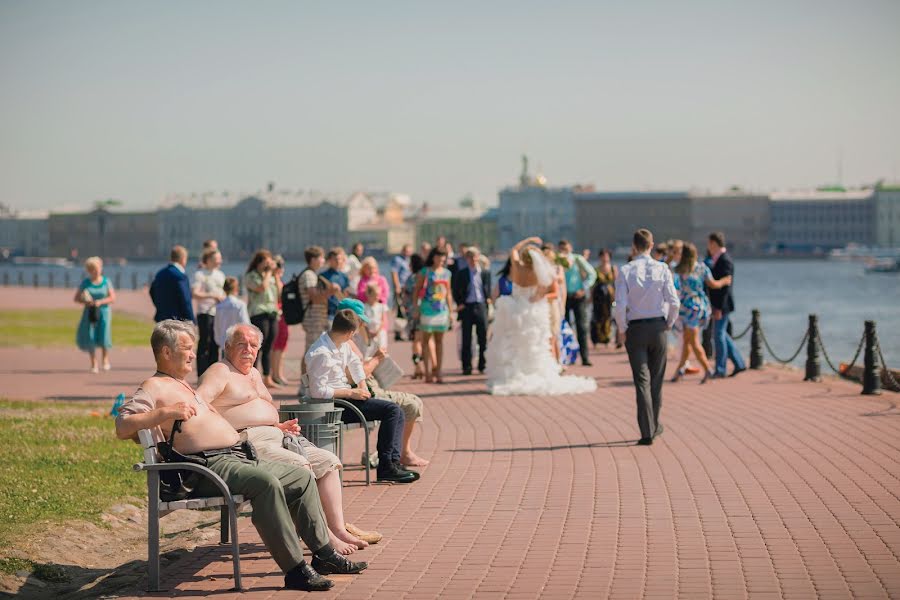 ช่างภาพงานแต่งงาน Andrey Renov (renov) ภาพเมื่อ 26 พฤศจิกายน 2014