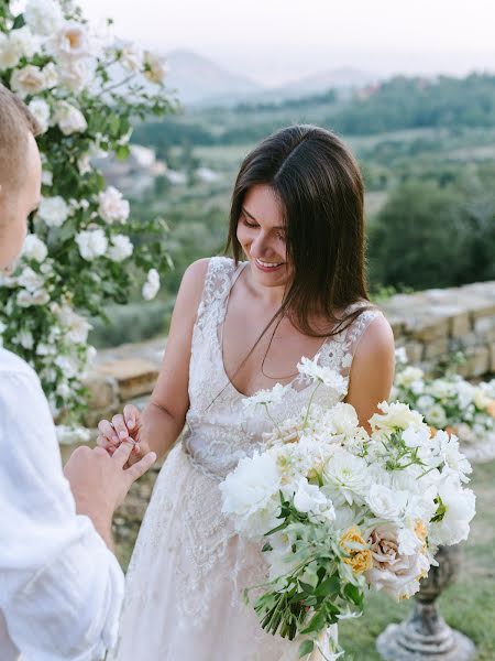 Fotografo di matrimoni Luiza Smirnova (luizasmirnova). Foto del 25 settembre 2018