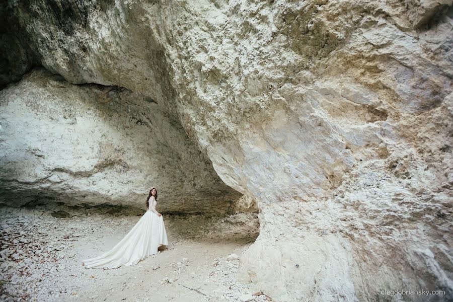 Fotógrafo de casamento Oleg Dobrianskyi (dobrianskiy). Foto de 6 de outubro 2015