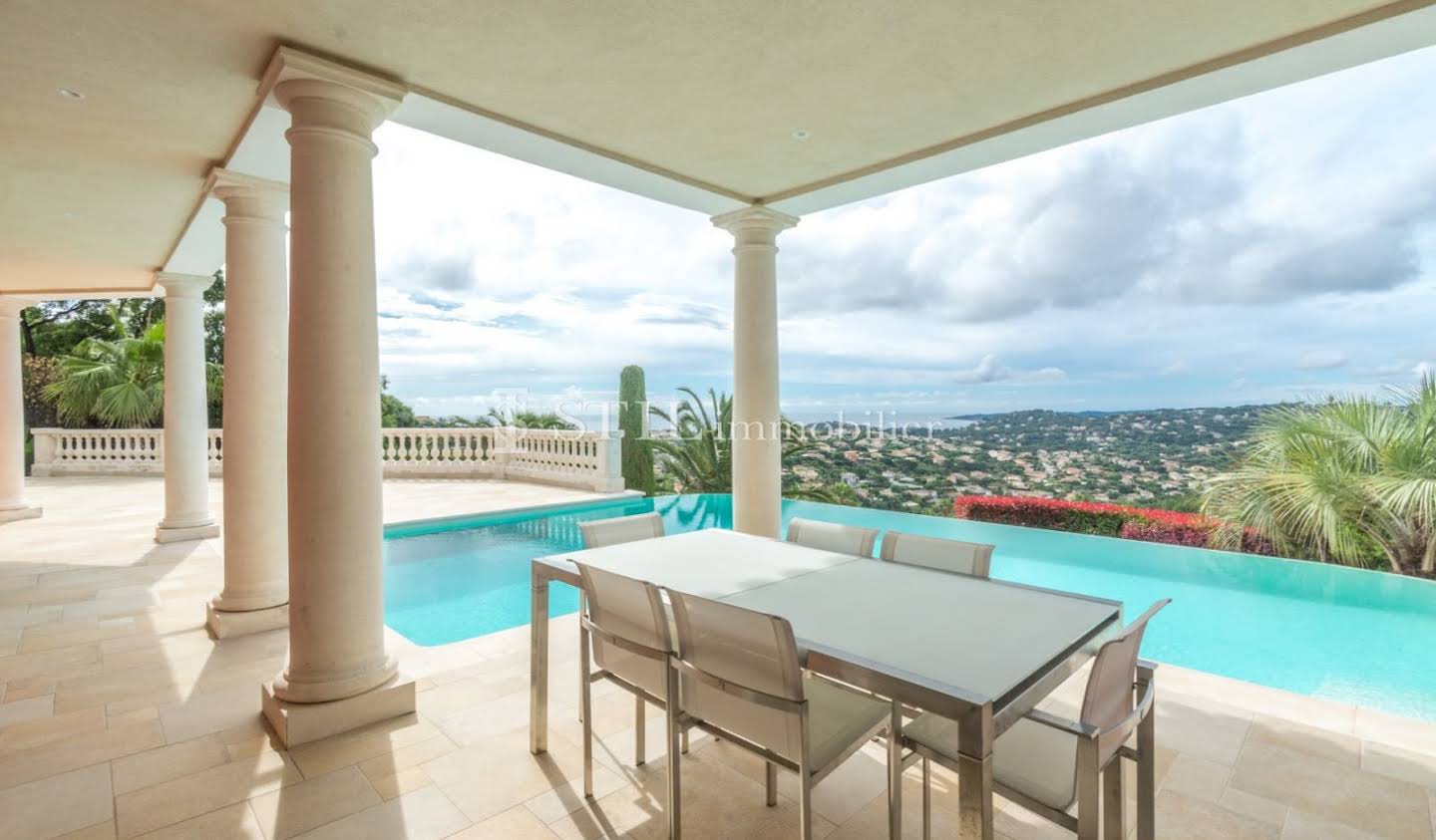 Villa avec piscine et terrasse Sainte-Maxime