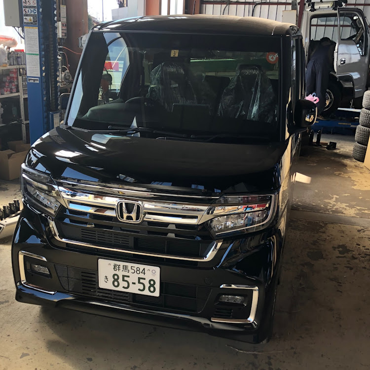 NボックスカスタムのＮBOXカスタム・オーディオカスタム・車高調 BLITZ・よろしくお願いします・N-BOXかずきちに関するカスタム事例の投稿画像1枚目