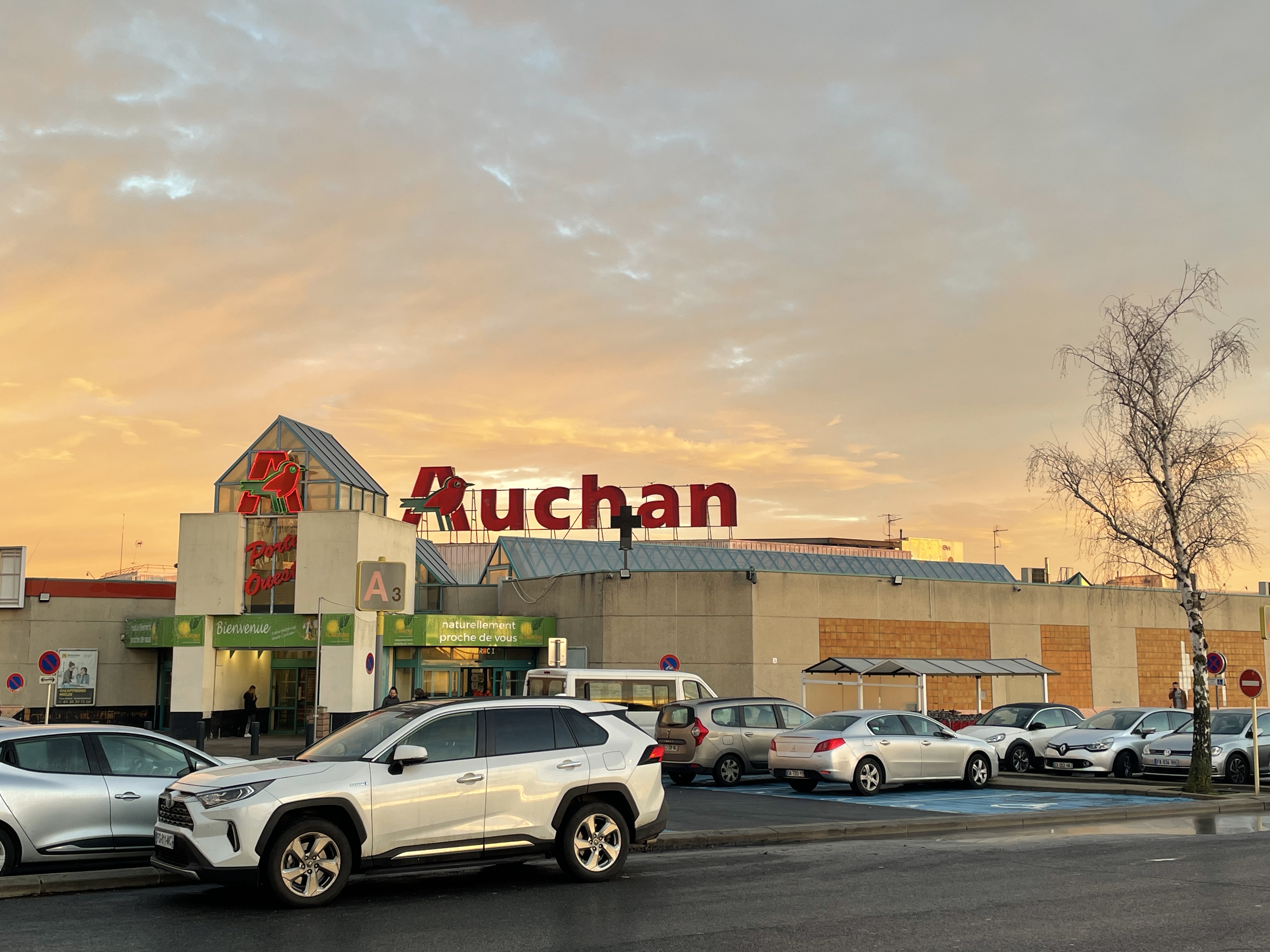 Auchan Hypermarché Osny