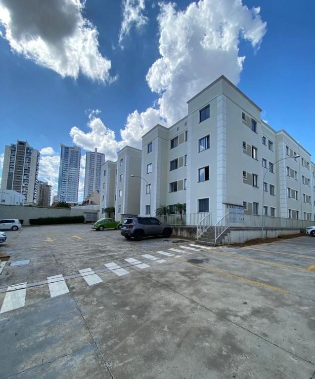 Apartamentos à venda Uvaranas